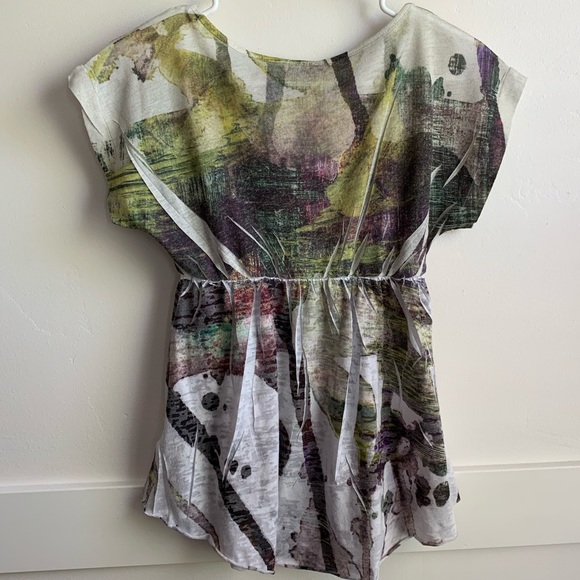 Daytrip Multicolor Abstract Scoop Neck Short Sleeve Shirt - Picture 2 of 4